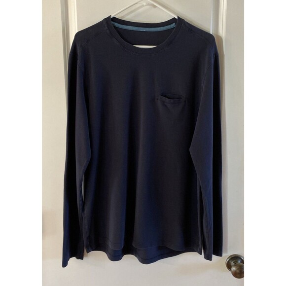 Lululemon Shirt Mens M Medium Navy Crew Neck Long Sleeve Chest Pocket Droptail - Picture 1 of 7
